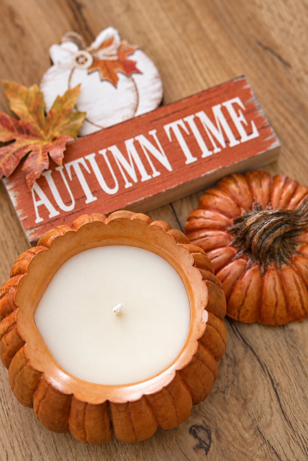 Pumpkin Candle – Raven or Classic Lid