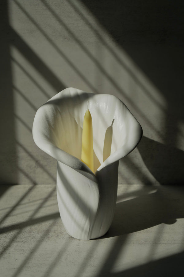 Calla Lily Sculptural Candle