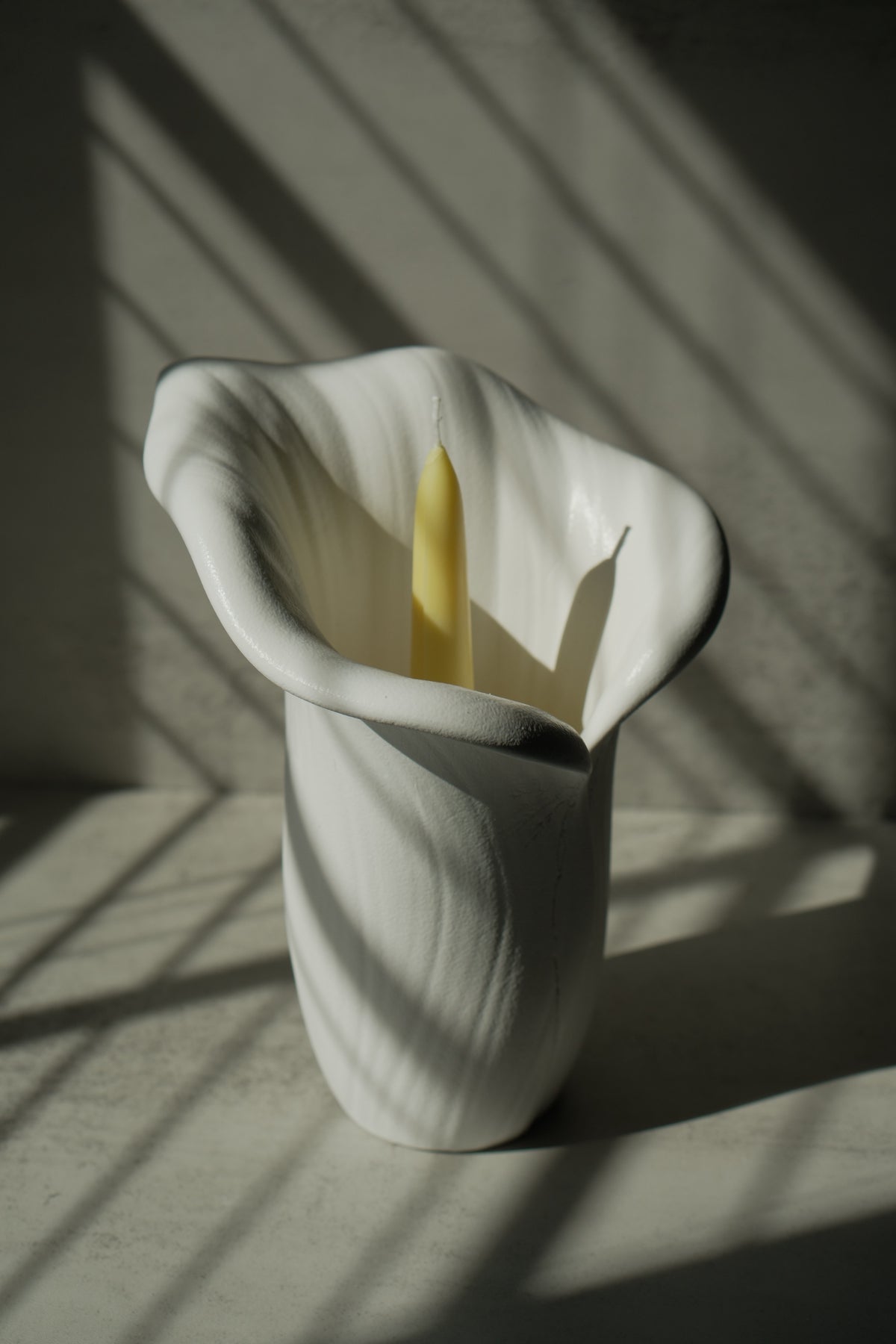 Calla Lily Sculptural Candle